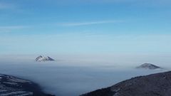 Туман в горной долине